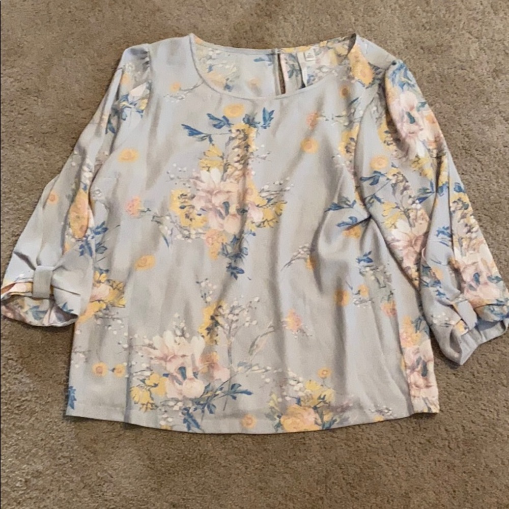 Lauren Conrad 3/4 sleeve blouse